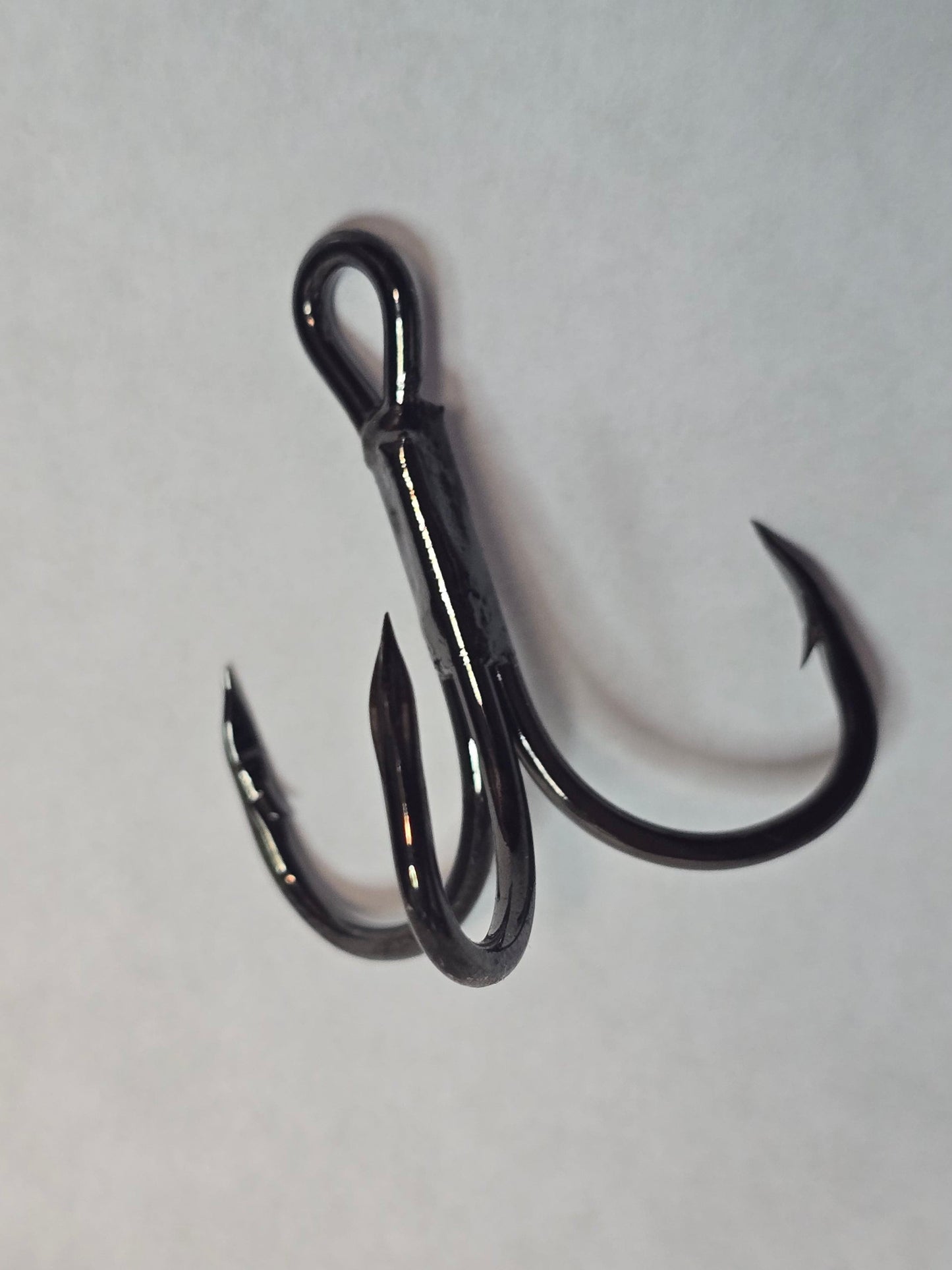 ROYAL Twisted Treble Hooks