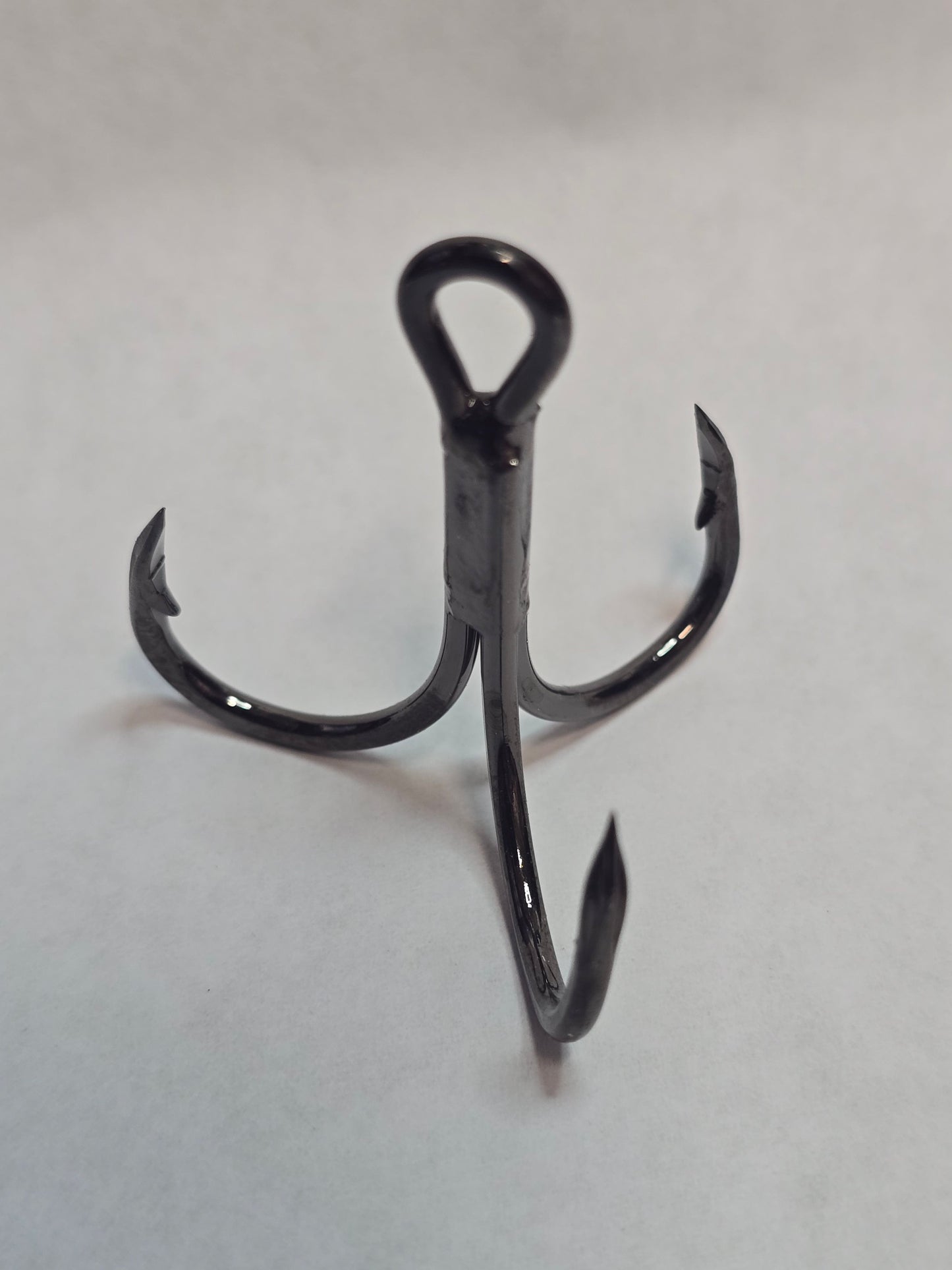 ROYAL Twisted Treble Hooks